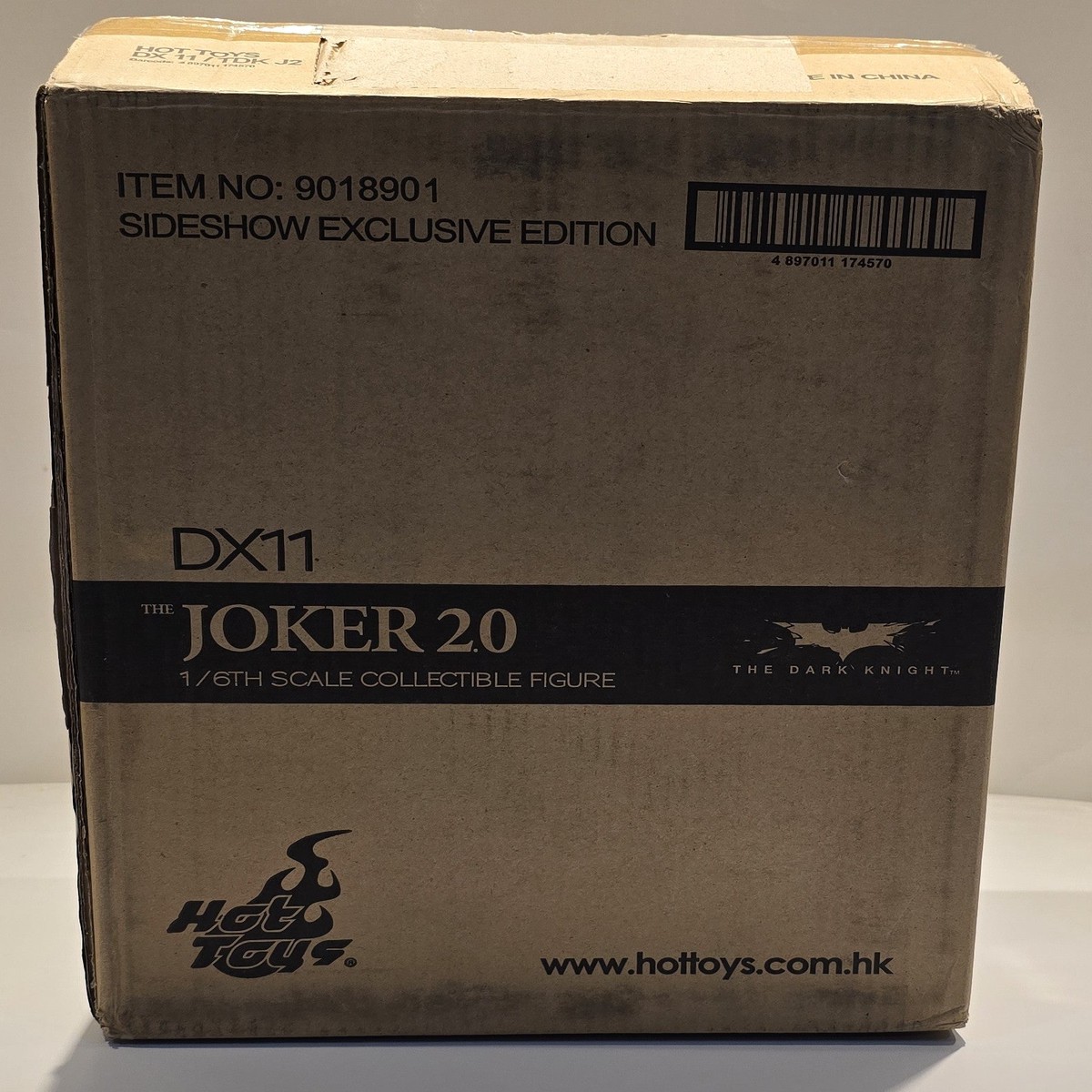 Hot Toys 1/6 The Joker 2.0 Movie Masterpiece Sixth Scale Figure DX11 *Open Box*