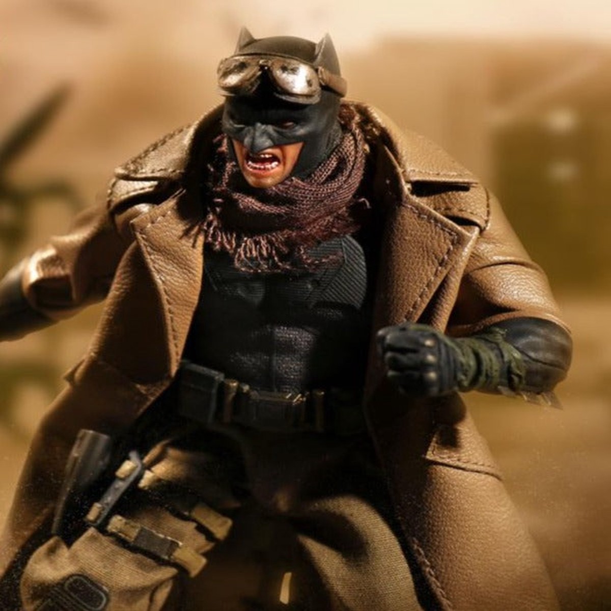 Mezco Toyz ONE:12 Collective: Knightmare Batman Action Figure