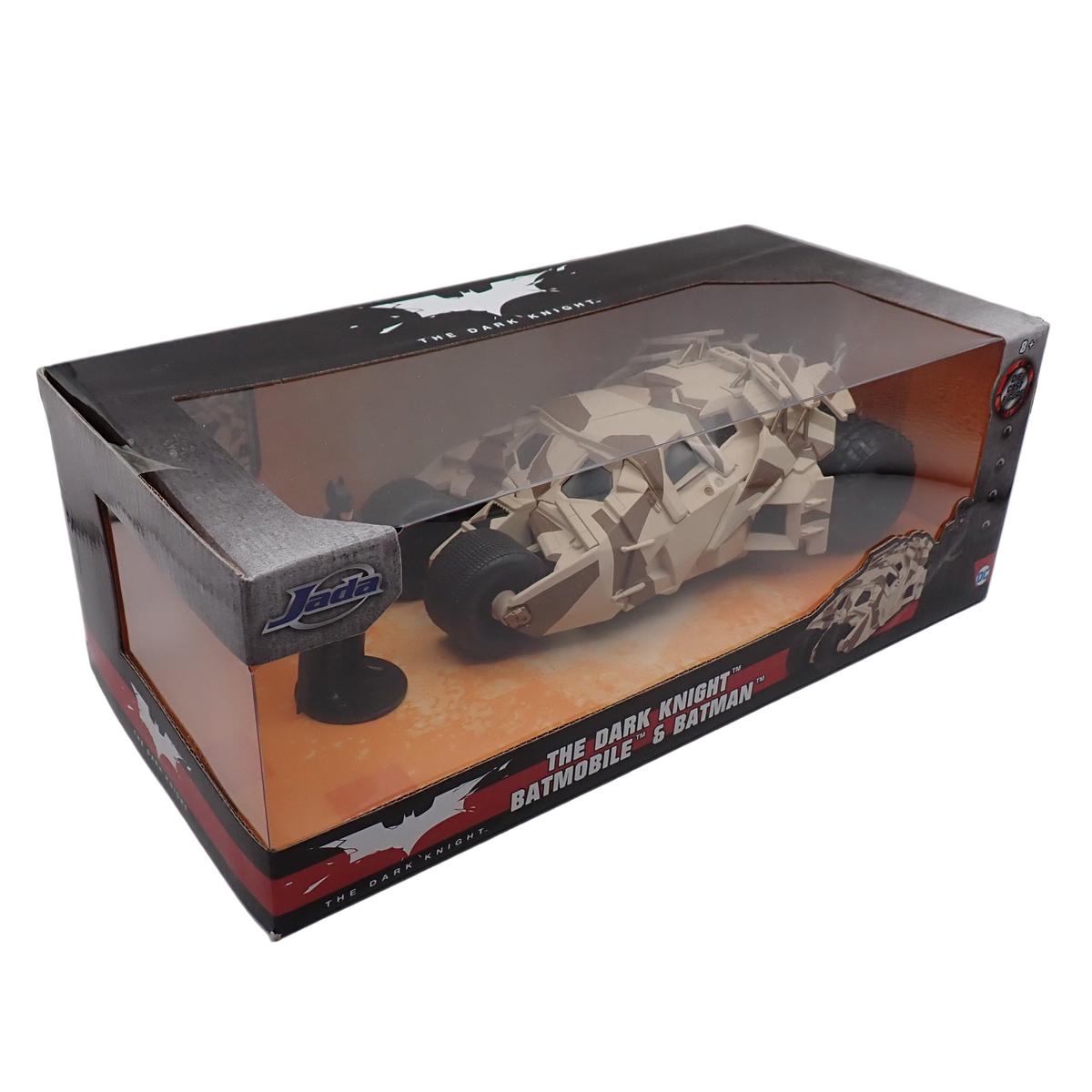 Batmobile & Batman – The Dark Knight Die-Cast Figure